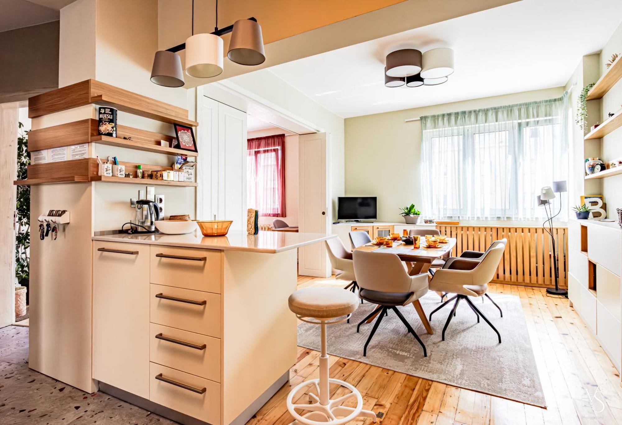 Luxury And Spacious At The Hearth Of The Apartemen *