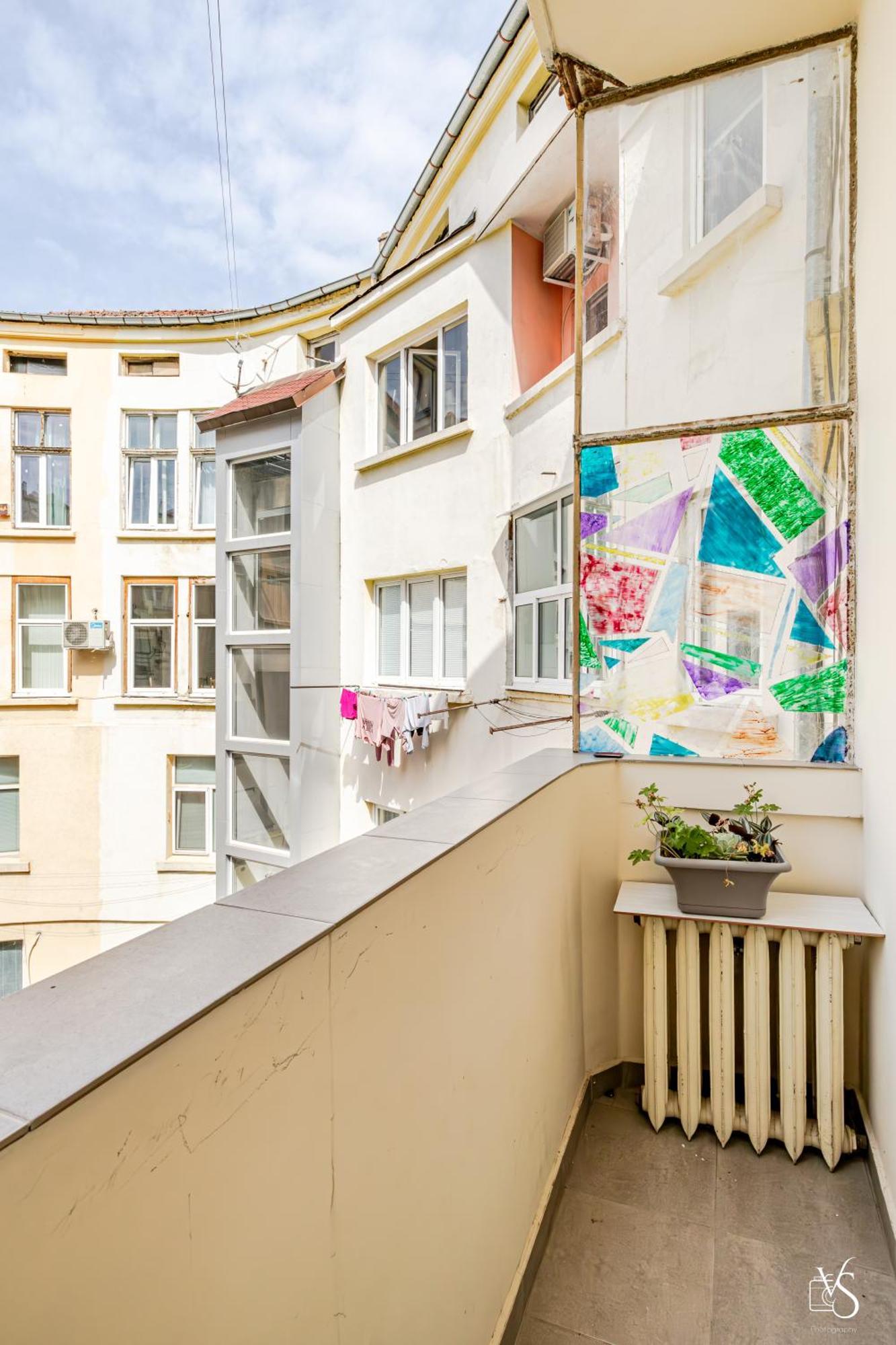 Apartemen Luxury And Spacious At The Hearth Of The *